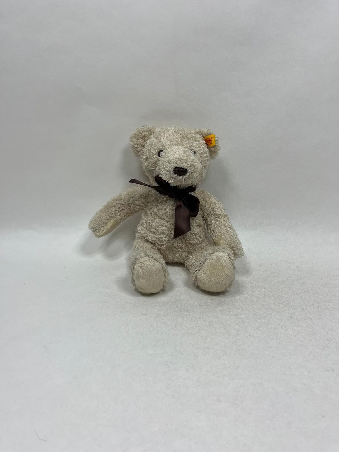Steiff Teddy 022494 mit Knopf und Fahne stehend 28 cm selten