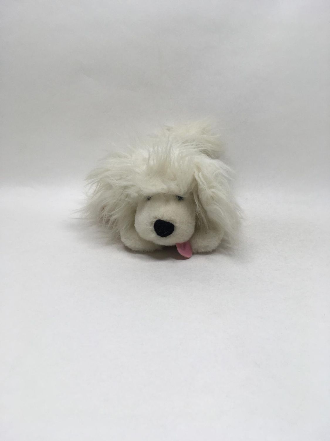 Hund Heunec liegend 28 cm selten