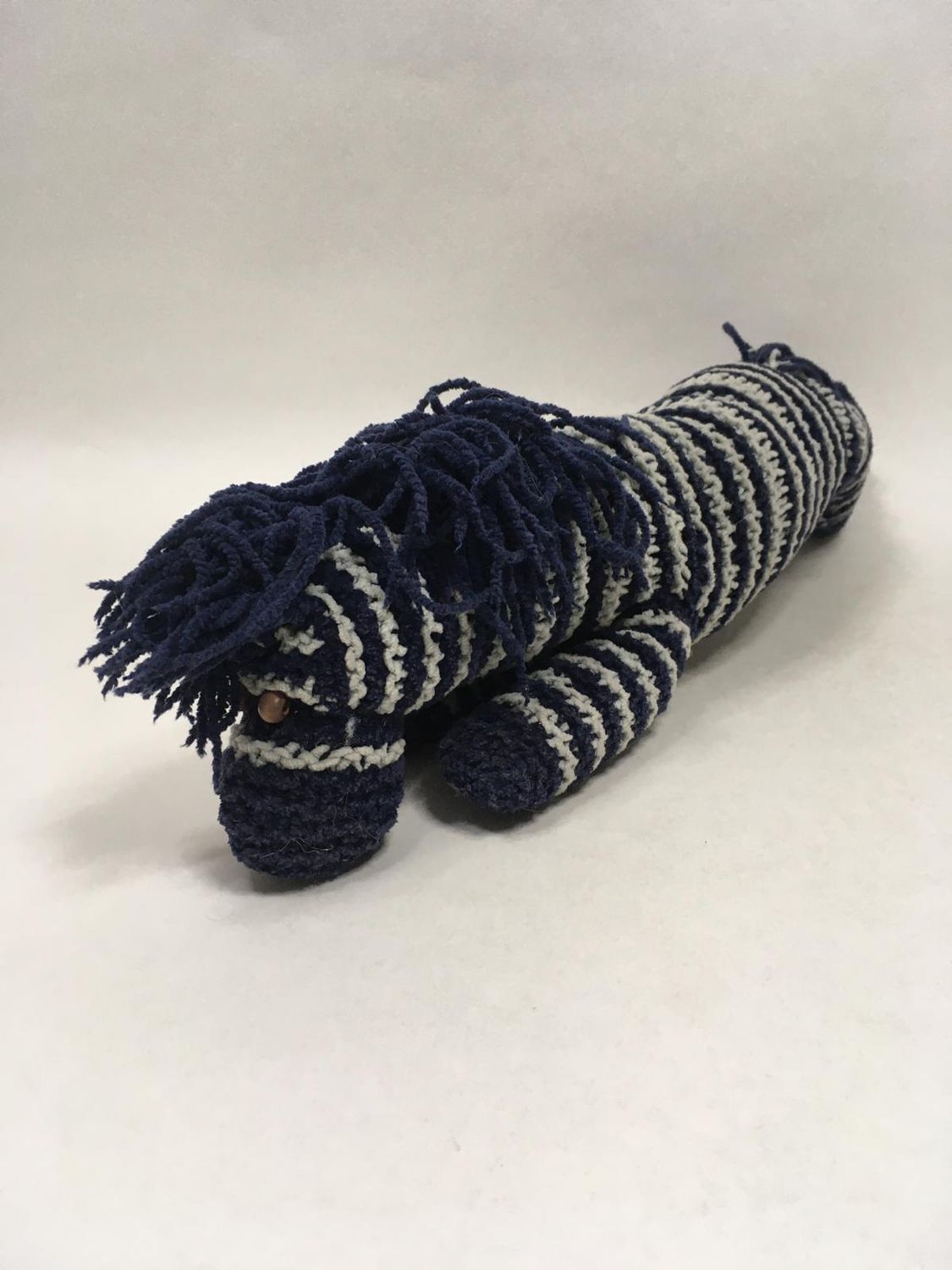 Zebra Handarbeit Knuffel liegend 45 cm Unikat