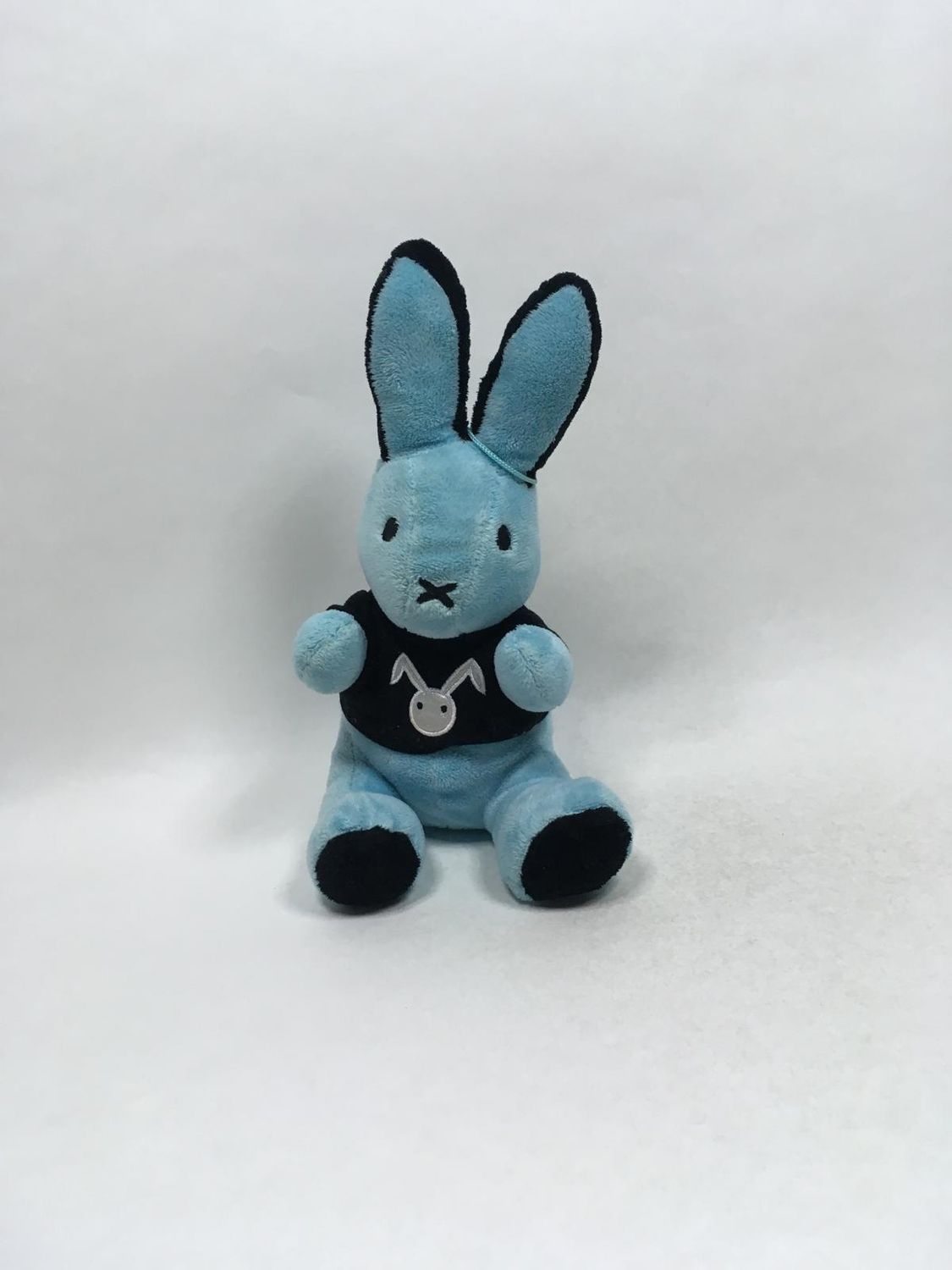 Hase Playboy Knuffel sitzend 28 cm Rarität