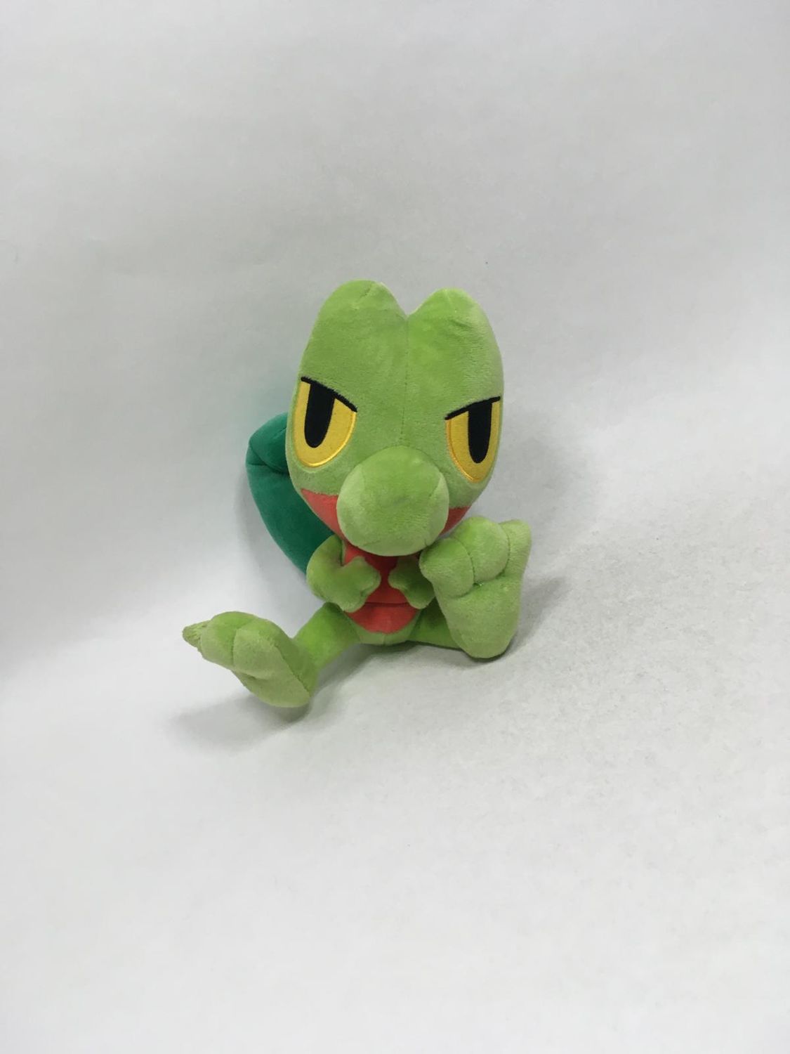 Pokemon Geckarbor Pokemon Center sitzend 23 cm Rarität