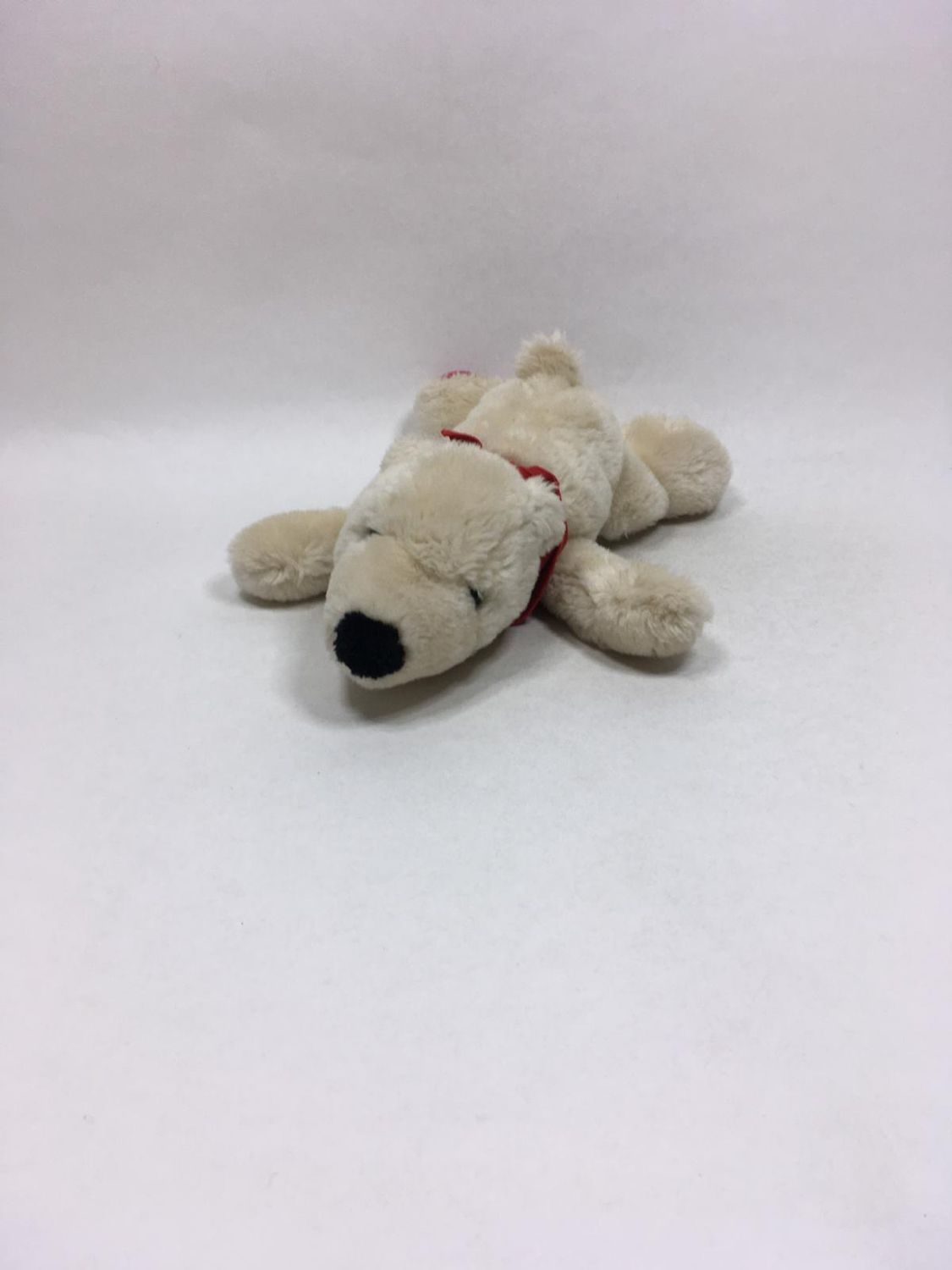 Eisbär Sigikid liegend 35 cm Sammlerstück