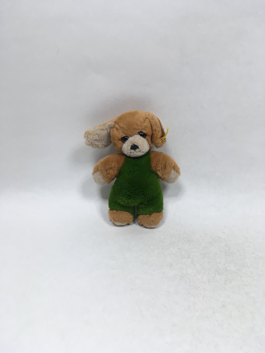 Steiff Hund Toldi 6244/20 mit Knopf und Fahne stehend 18 cm selten