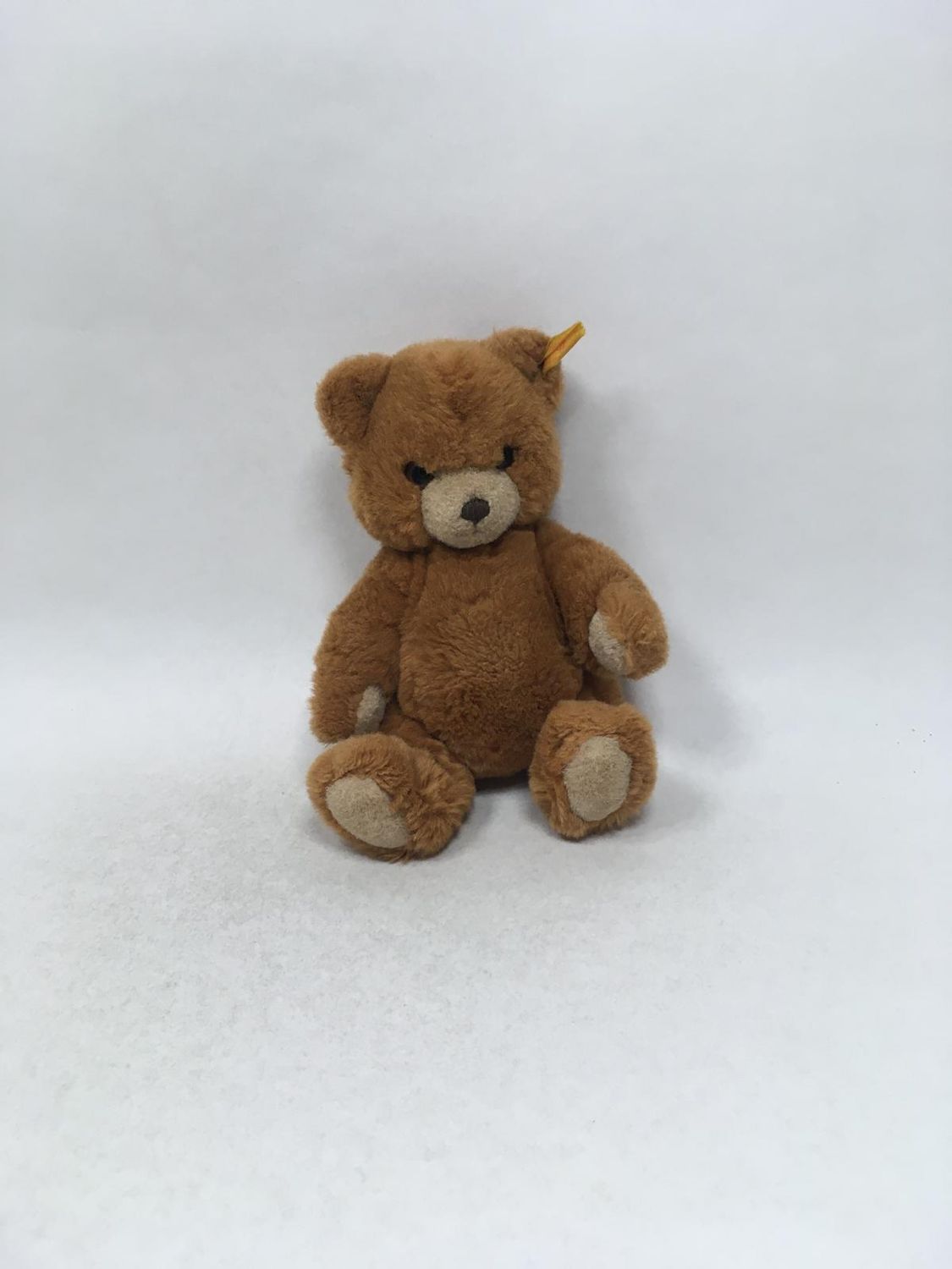 Steiff Teddy Teddybär Petsy 012051 mit Knopf und Fahne stehend 25 cm selten