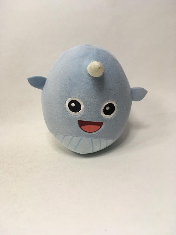 Wal Narwal Knuffel stehend 22 cm selten