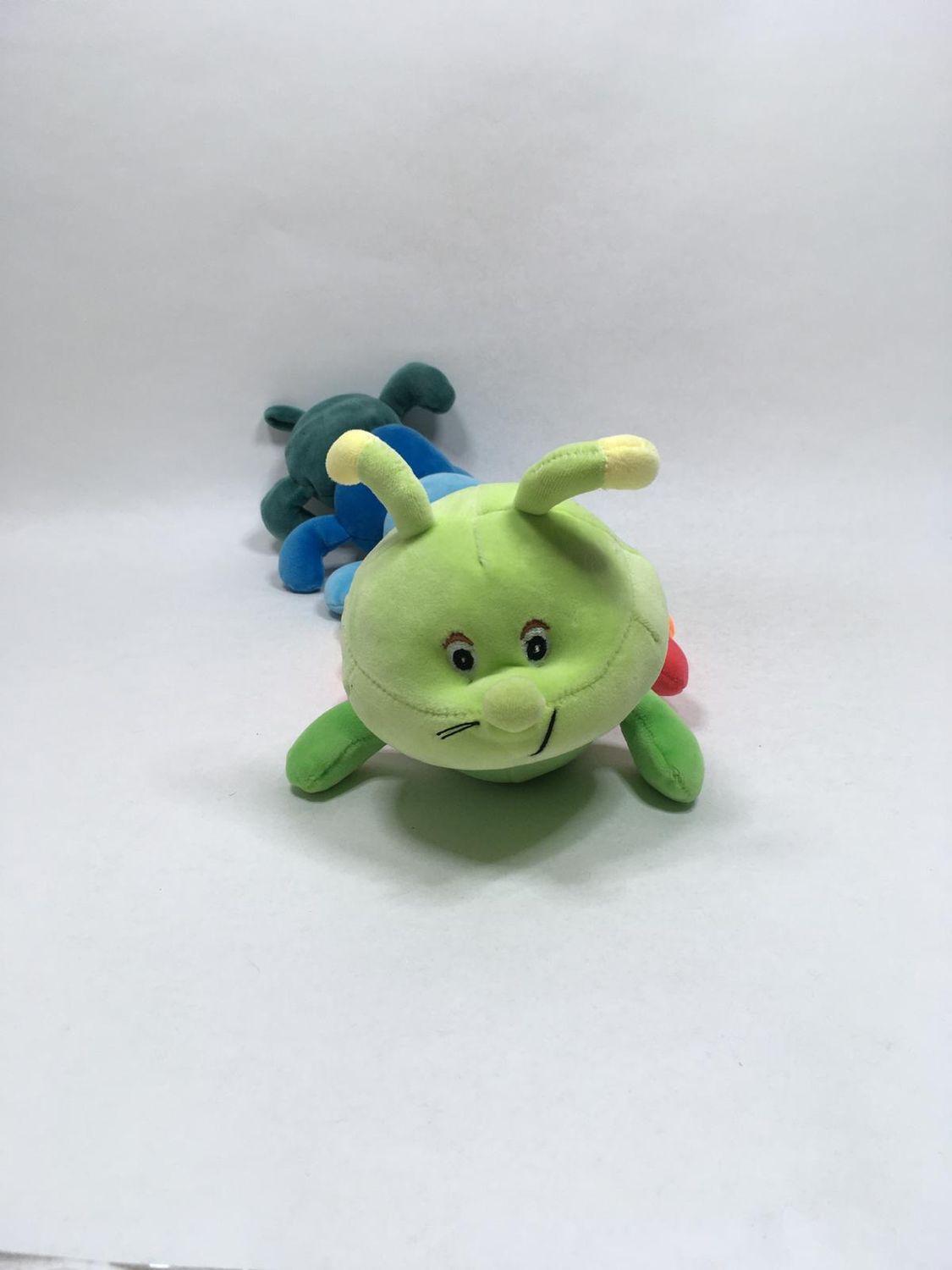 Raupe Knuffel liegend 58 cm selten