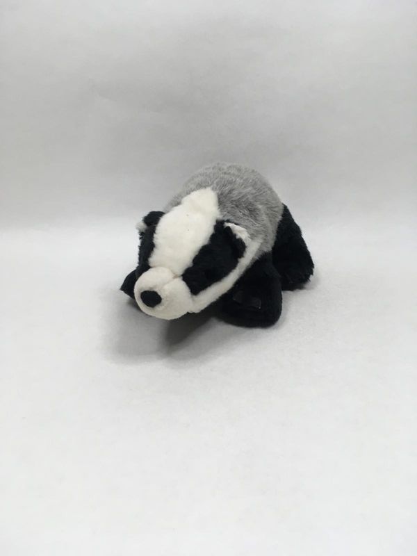 Dachs K&amp;M Intel stehend 38 cm selten