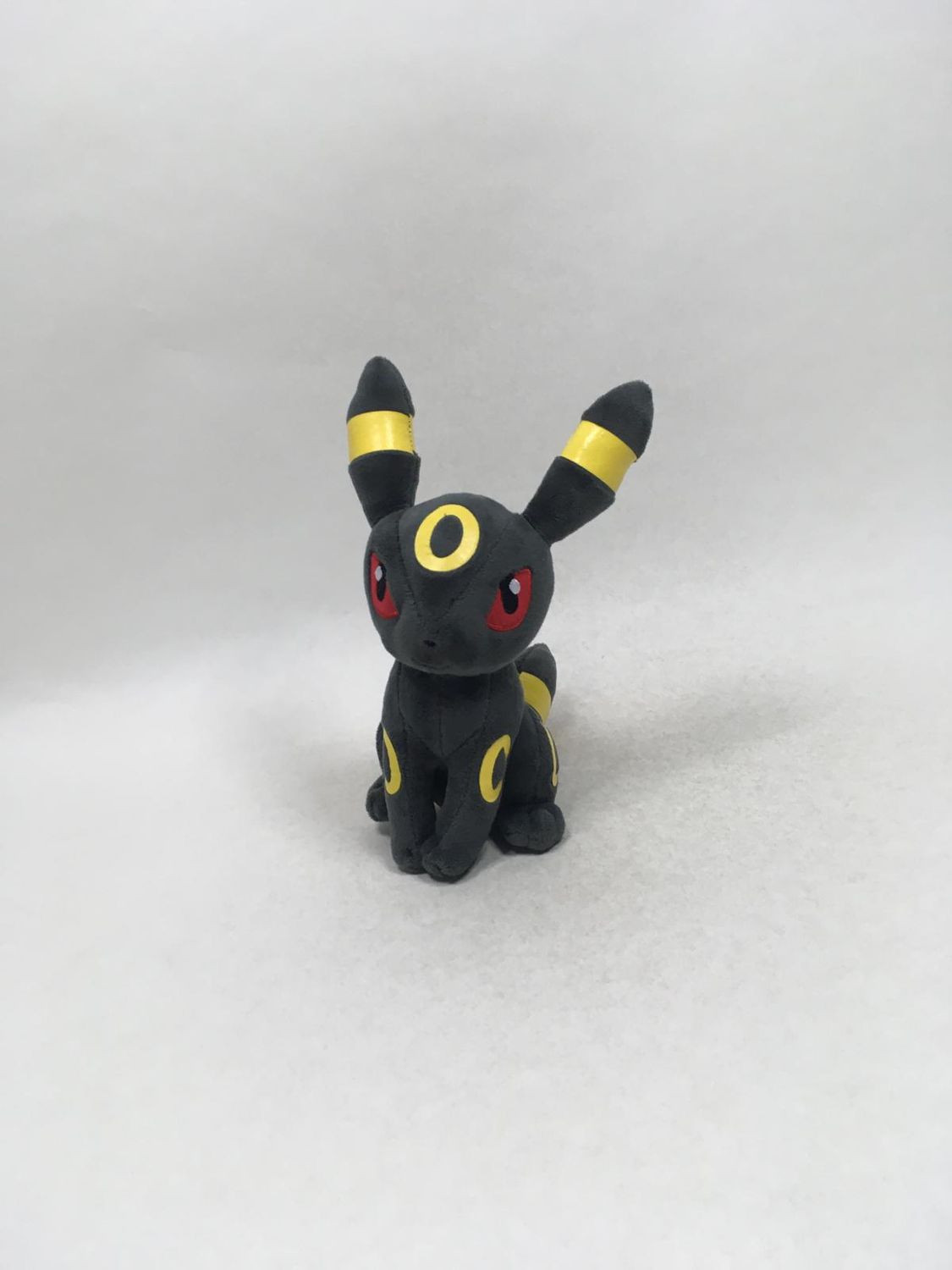 Pokemon Nachtara Knuffel sitzend 22 cm Sammlerstück