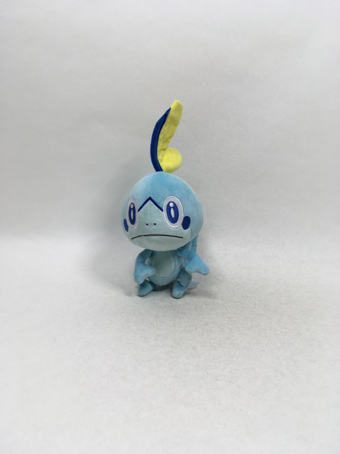 Pokemon Memmeon WCT stehend 30 cm Mega Sammlerstück