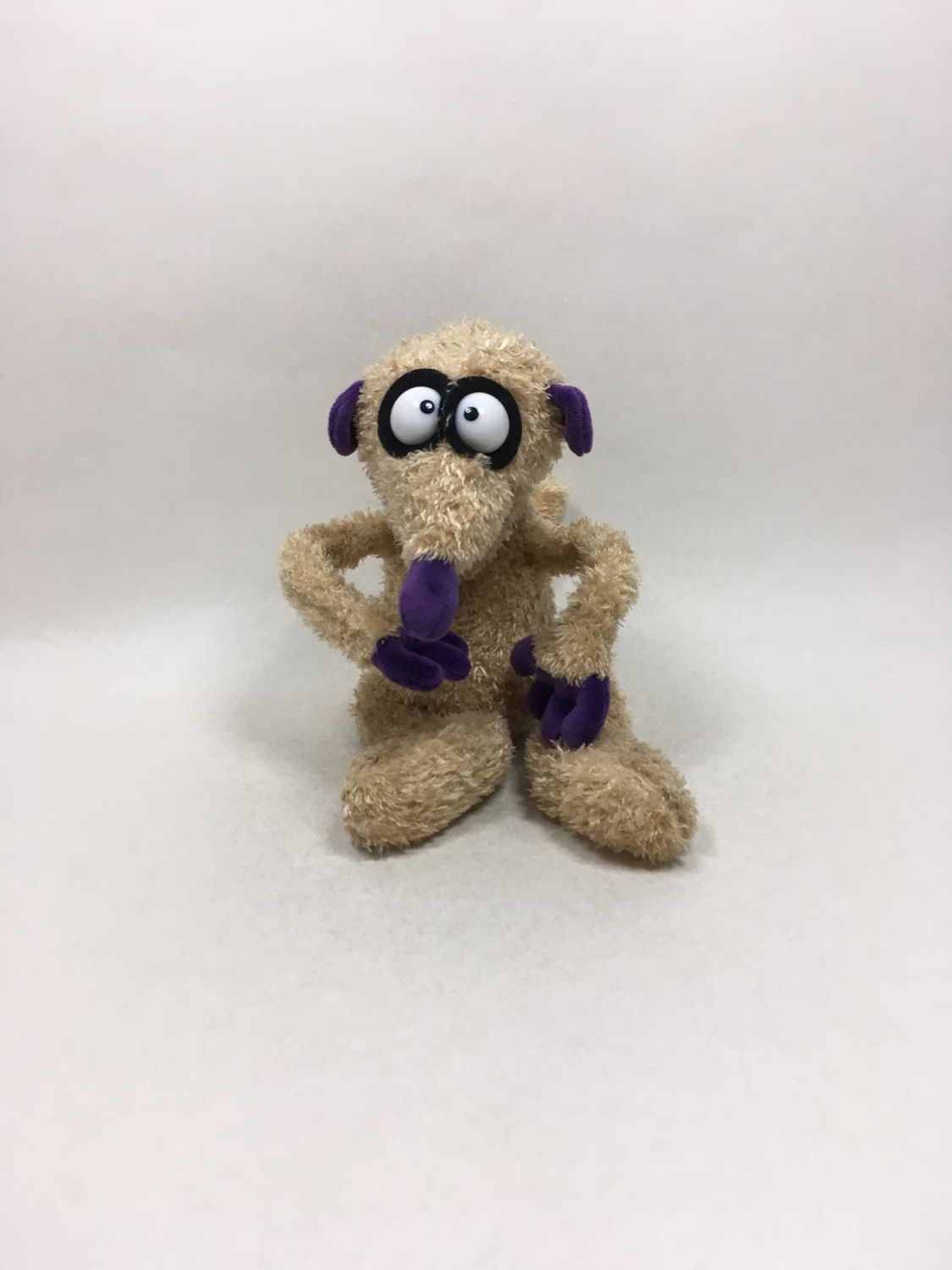 Jan und Henry Erdmännchen Heunec stehend 42 cm Sammlerstück