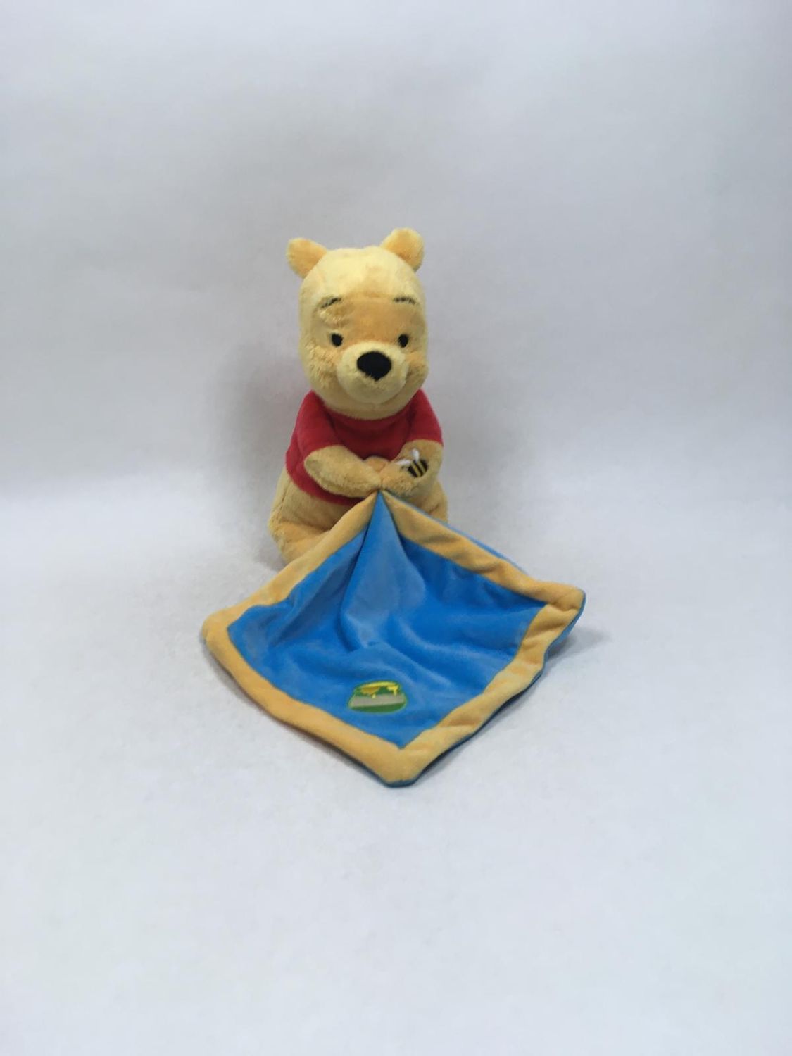 Disney Winnie Pooh Knuffel sitzend 25 cm Rarität