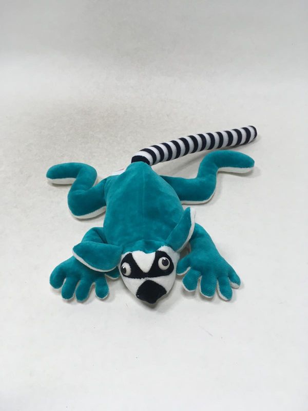 Perlsacktier Die scheue Kattarina liegend 37 cm Kult