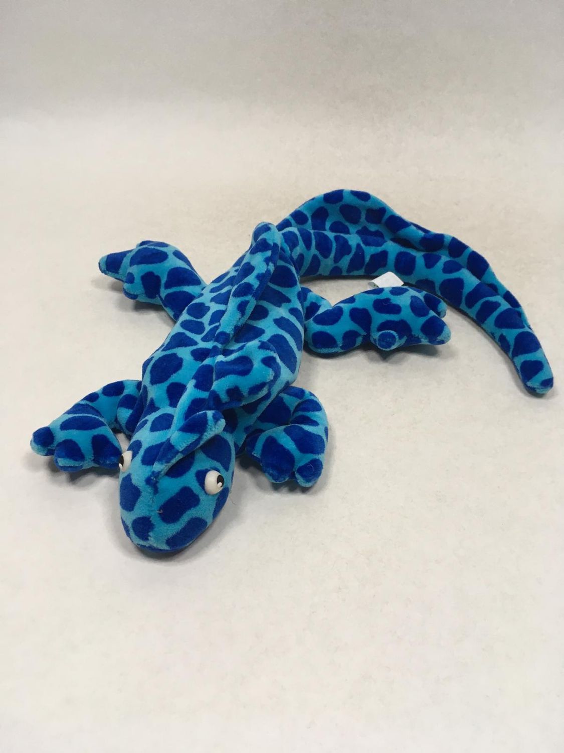 Perlsacktier Günter der listige Leguan liegend 48 cm Kult