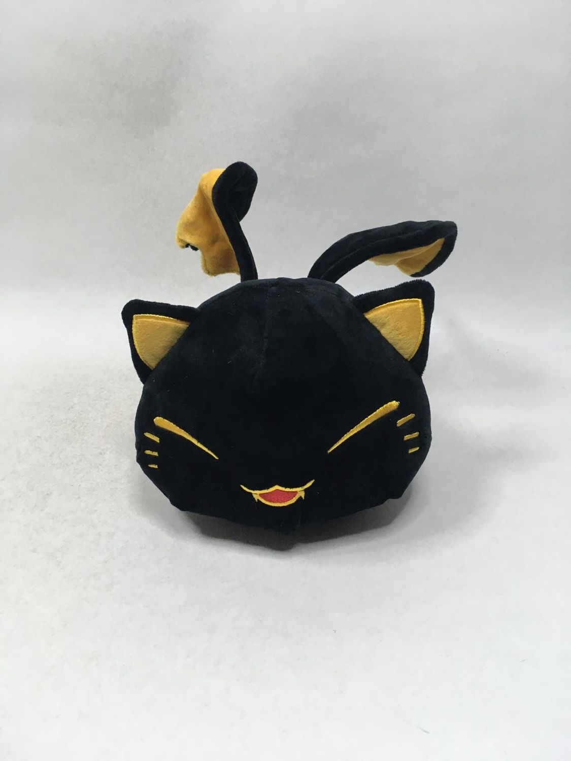 Katze Nemu Neko liegend 20 cm selten