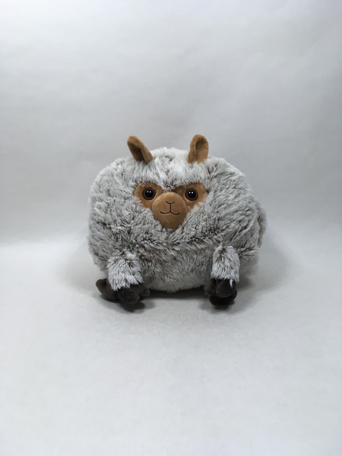 Lama Alpaka Handwärmer Noxxiez sitzend 30 cm Sammlerstück