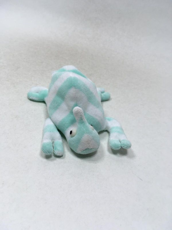 Perlsacktier Ecki das kleine Chamäleon liegend 15 cm Kult