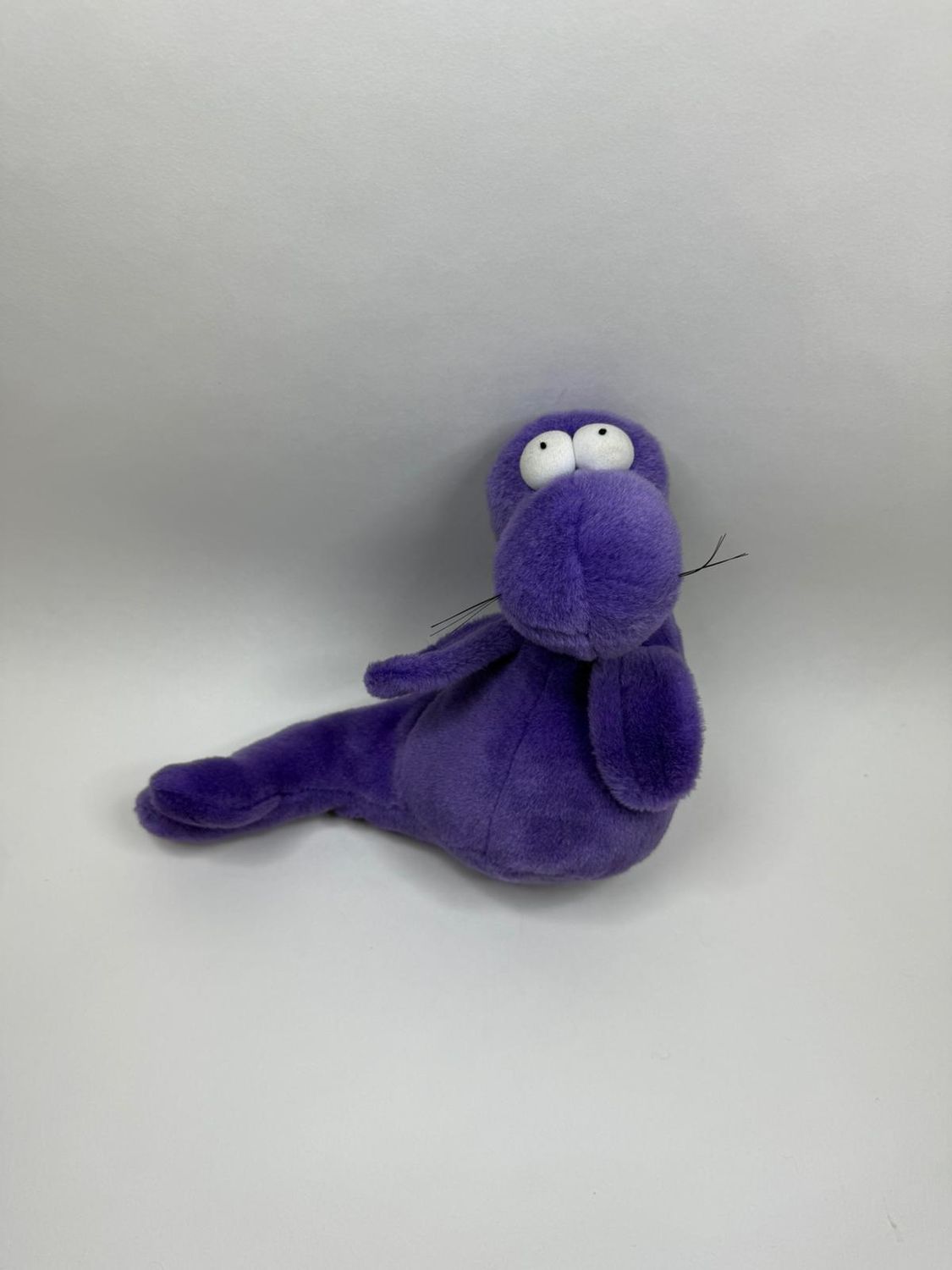 Robbe Heye liegend 32 cm selten