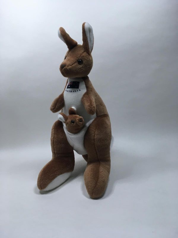 Känguru mit Baby XL Knuffel stehend 48 cm Rarität