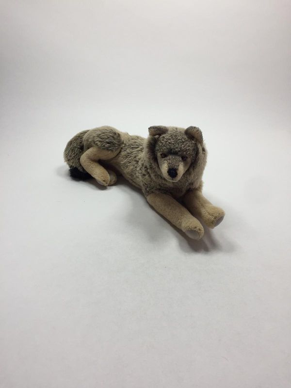 Wolf Kösen liegend 48 cm Mega Sammlerstück