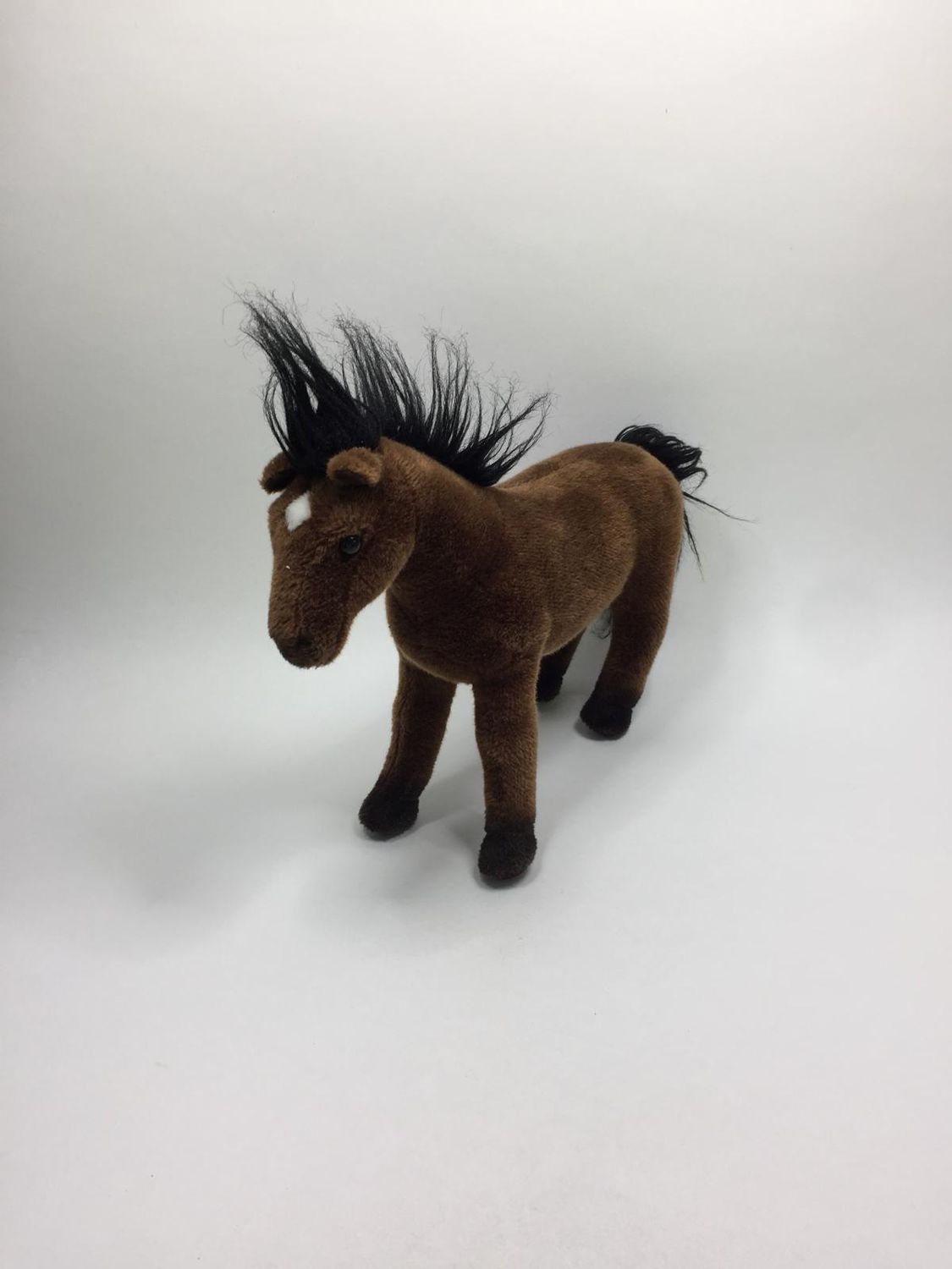 Pferd Kösen stehend 33 cm Sammerstück