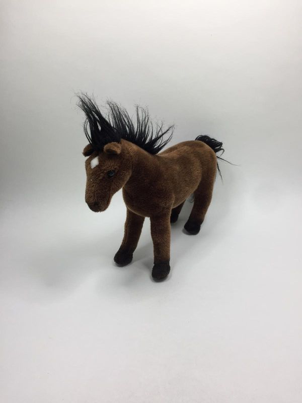 Pferd Kösen stehend 33 cm Sammerstück