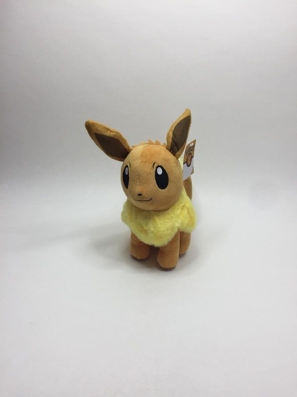 Pokemon Evoli Play Fun Toys sitzend 30 cm Neuwertig mit Etikett