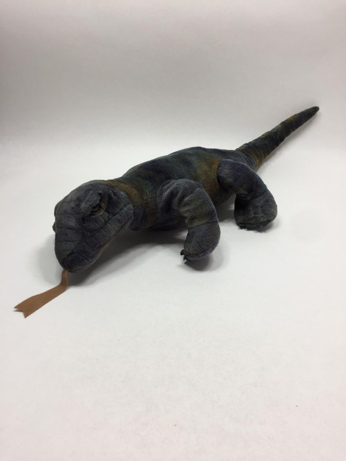 Komodowaran Komododrache Wild Republic liegend 65 cm Sammlerstück