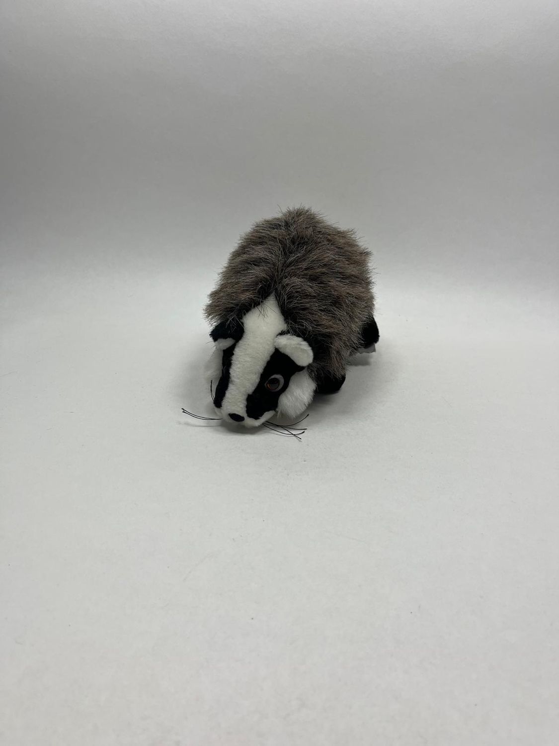 Dachs Clemens liegend 25 cm Sammlerstück