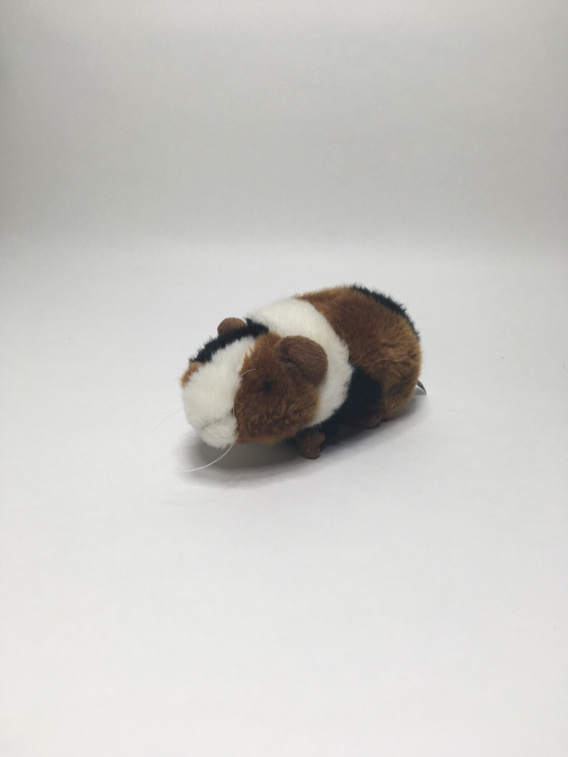 Meerschweinchen Uni Toys liegend 18cm ( beliebt )