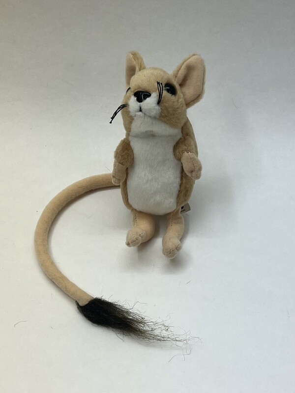 Springmaus Semo stehend 15cm ( beliebt )