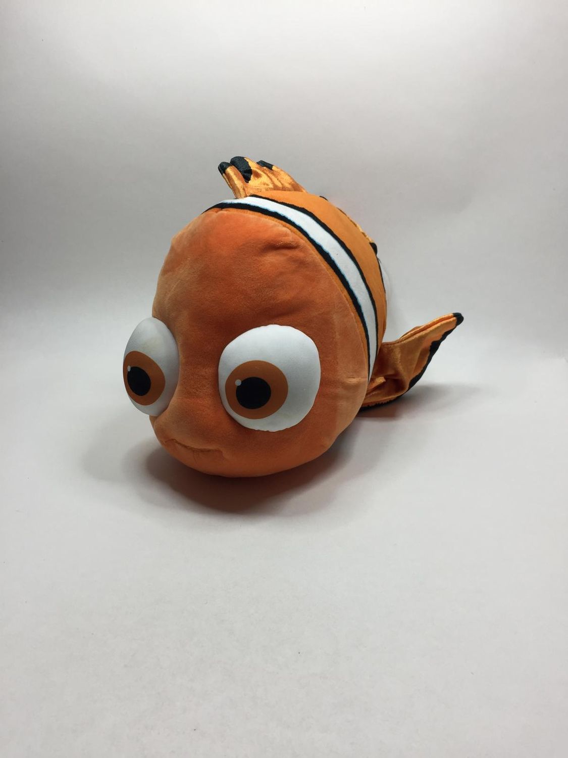 Disney Findet Nemo Clownfisch XL Knuffel liegend 60 cm sehr selten