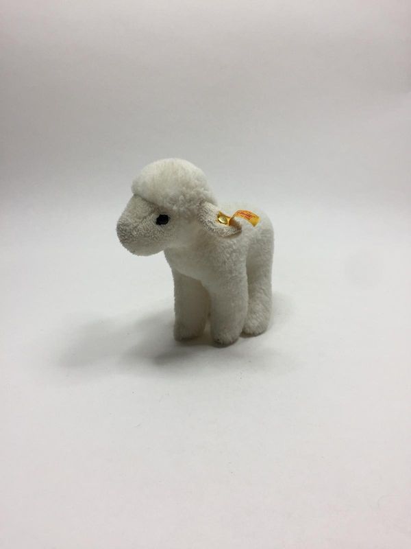 Steiff Lamm Linda 073397 mit Knopf und Fahne stehend 18 cm selten