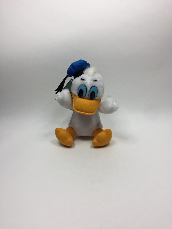 Disney Donald Duck Baby sitzend 25 cm Sammlerstück Neuwertig mit Etikett