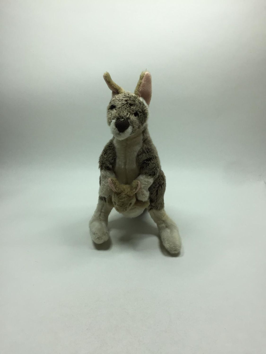 Känguru mit Baby Teddy Hermann stehend 38 cm Sammlerstück