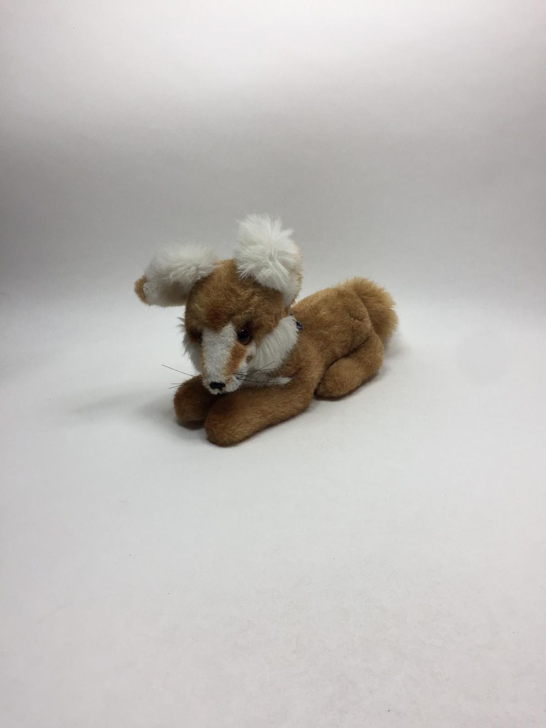 Fuchs Knuffel vermutlich Steiff liegend 38 cm Sammlerstück