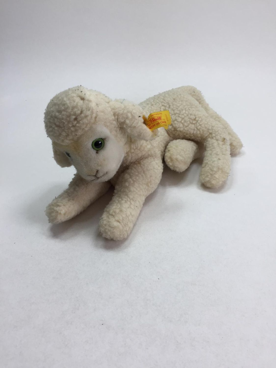 Steiff Lamm Lamby 073151 mit Knopf und Fahne liegend 38 cm Mega Rarität Vintage