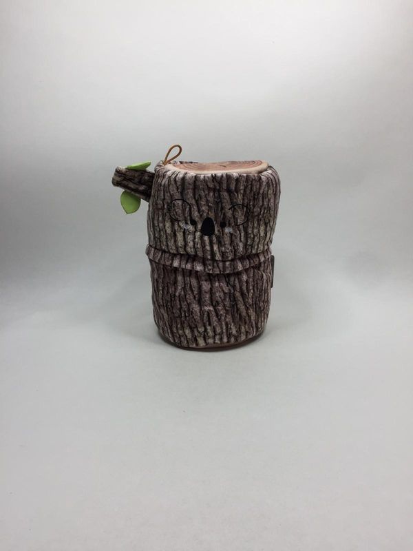 Koala im Baumstamm Flo's Toys stehend 25 cm Neuwertig mit Etikett