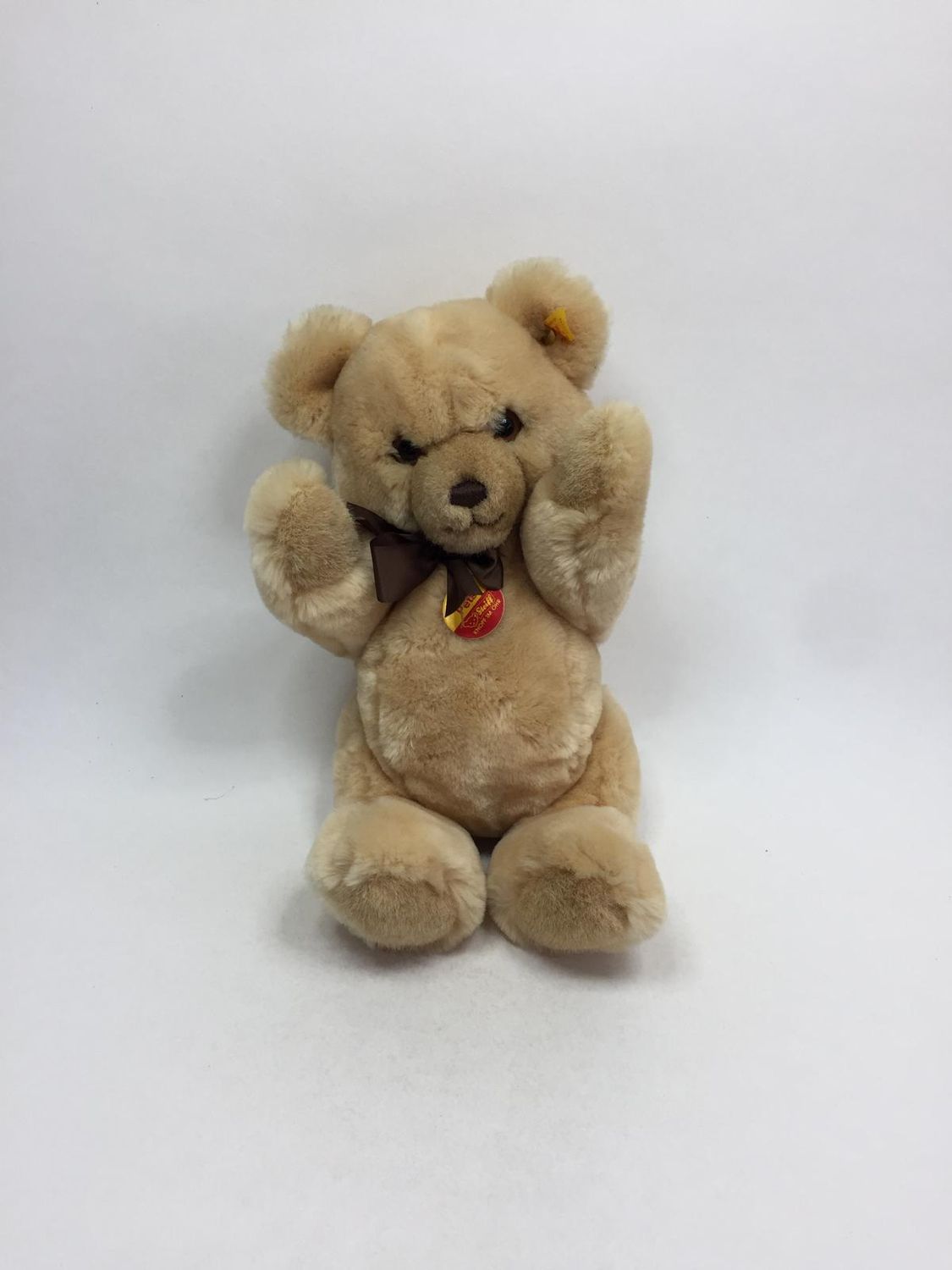 Steiff Teddy Petsy 012280 mit Knopf, Fahne und Brustschild stehend 35 cm Mega Rarität