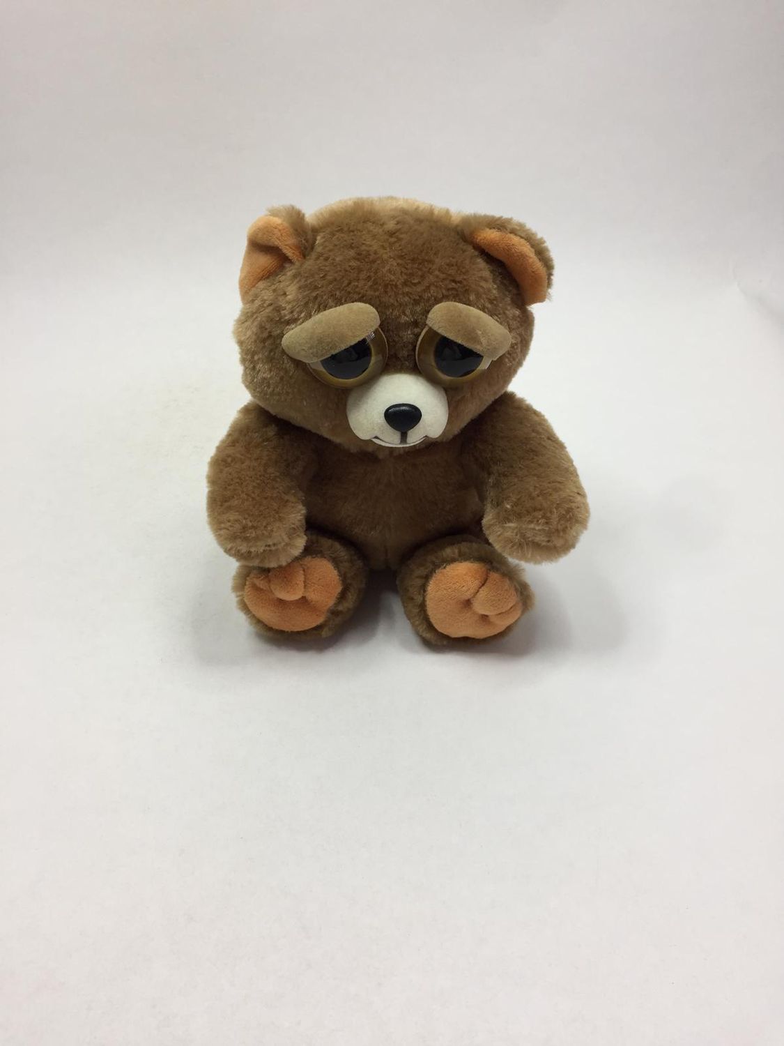 Teddy Feisty Pets sitzend 20 cm selten