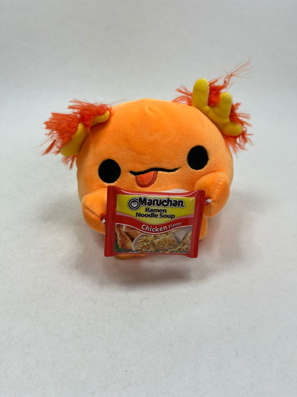 Axolotl Snackles Zuru "Albie" Maruchan Instantnudeln stehend 13 cm Sammlerstück