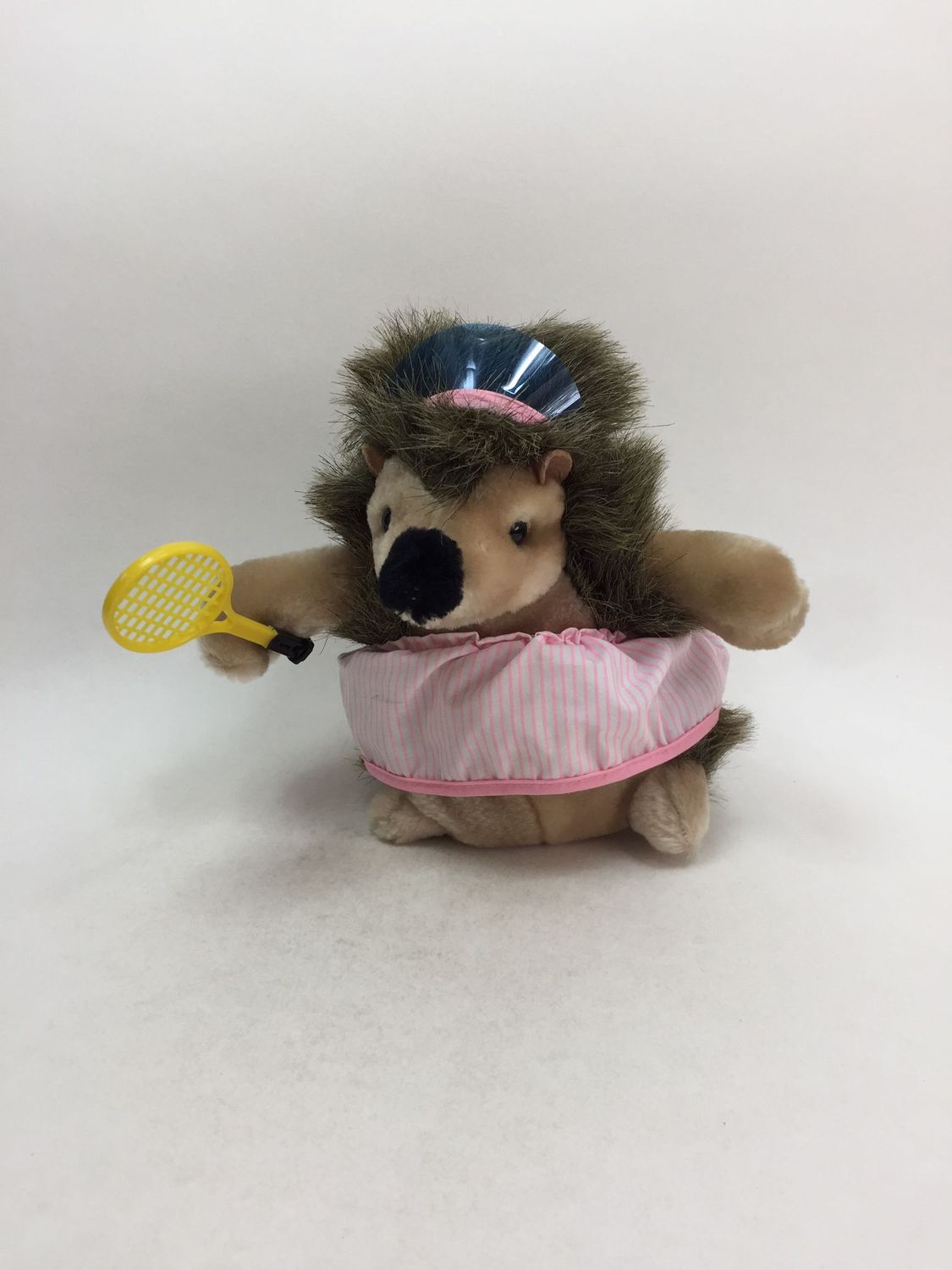 Igel Knuffel stehend 23 cm Rarität