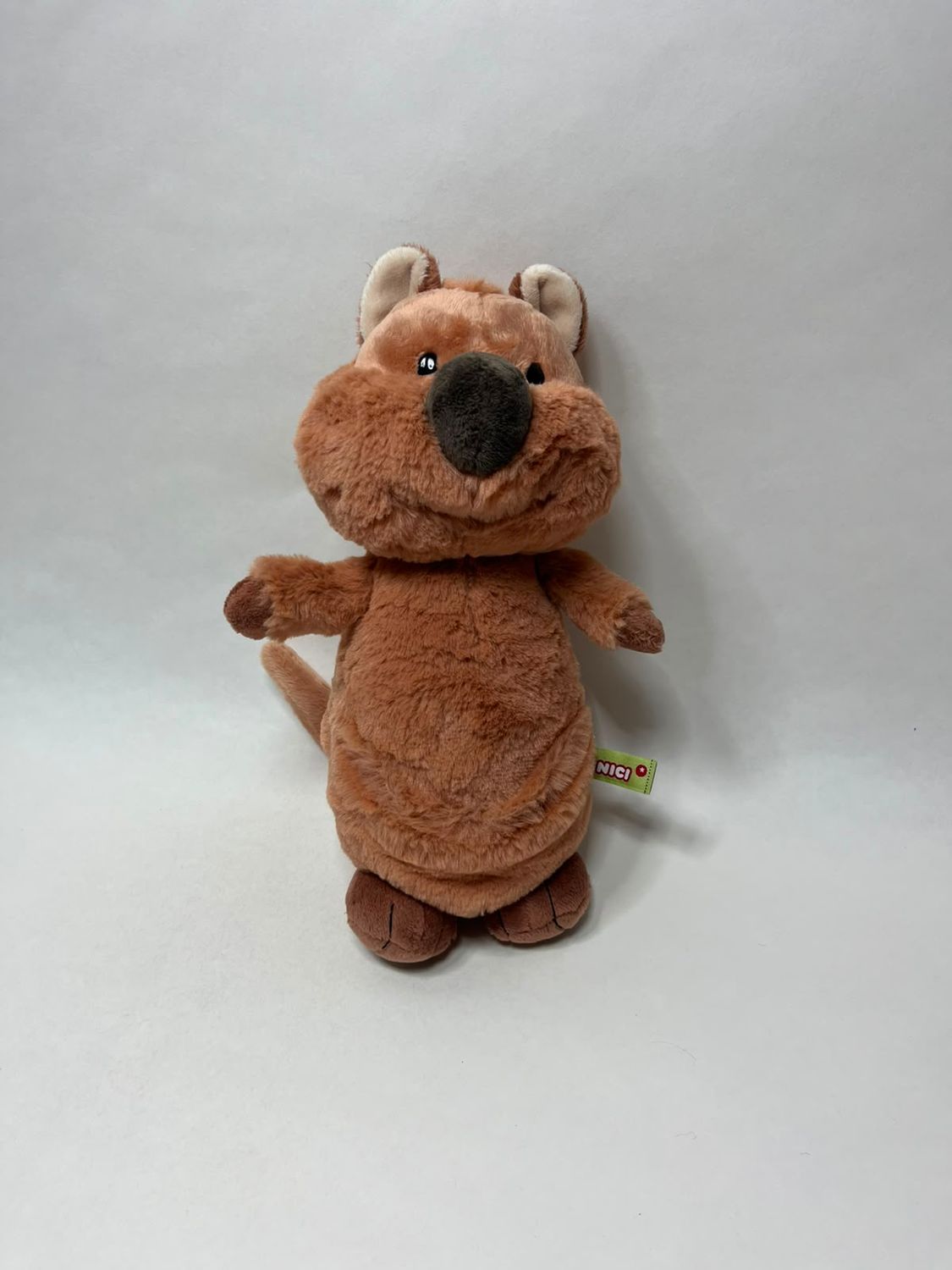 Nici Wild Friends GREEN Quokka Quokka-Mola stehend 35 cm Sammlerstück
