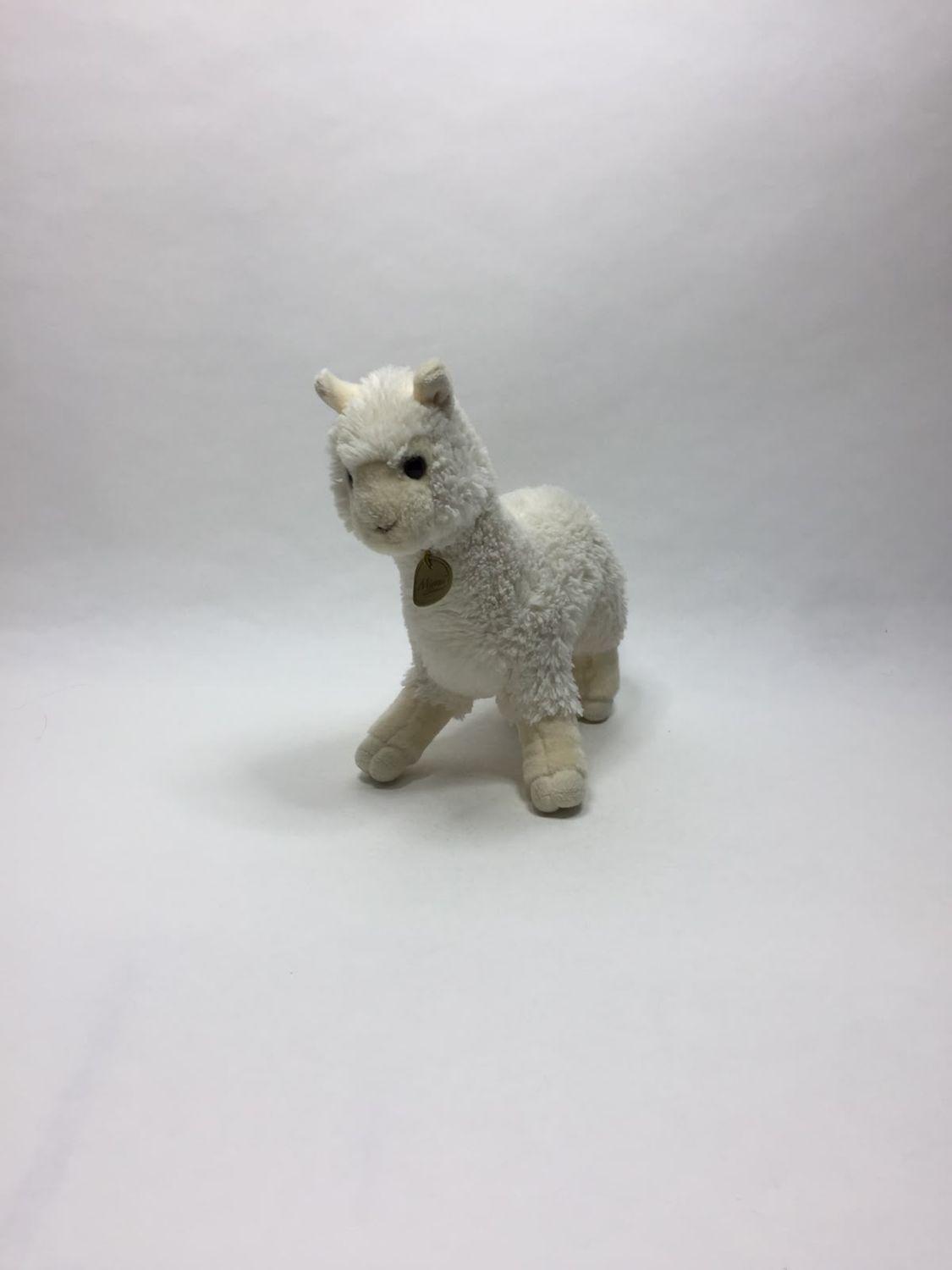 Lama Aurora stehend 33 cm Sammlerstück