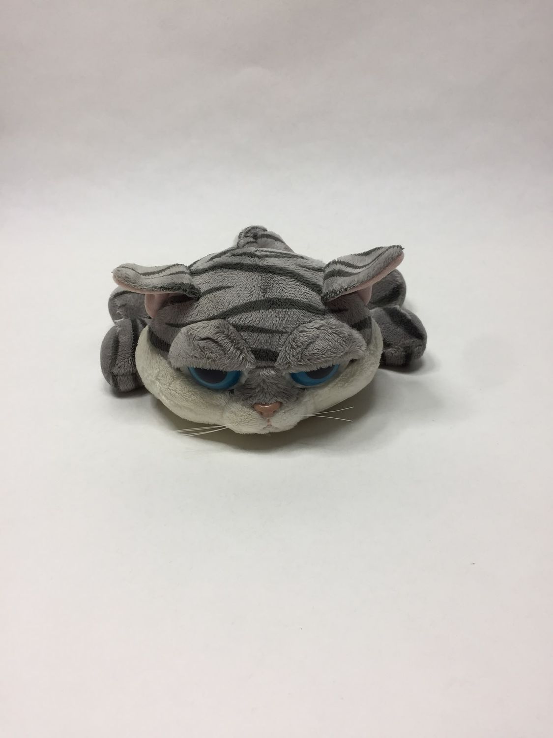 Katze Russ "Pepper“ liegend 25 cm selten