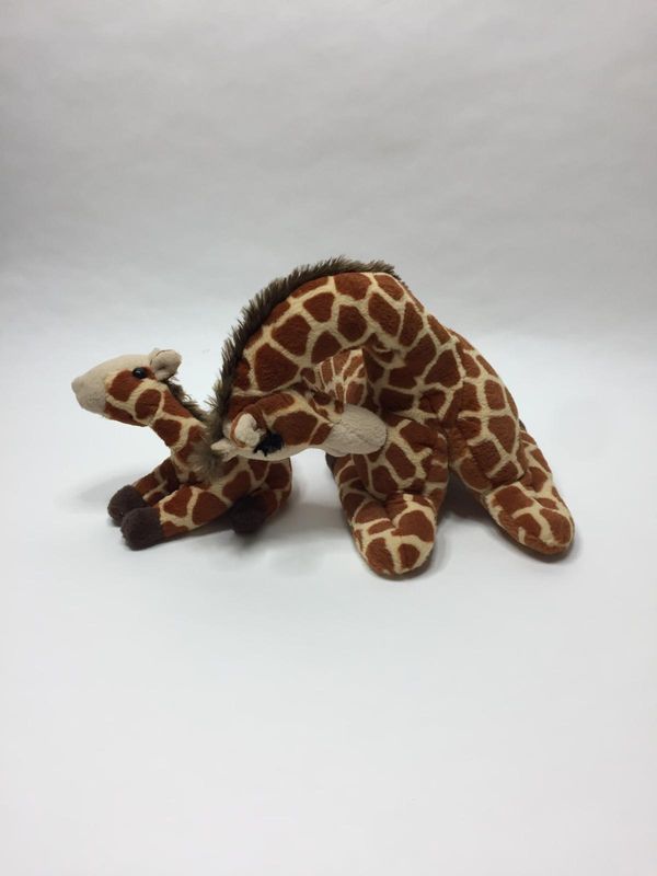 Giraffe mit Baby Wild Republic liegend 37 cm sehr selten Giraffe mit Baby Wild Republic liegend 37 cm sehr selten