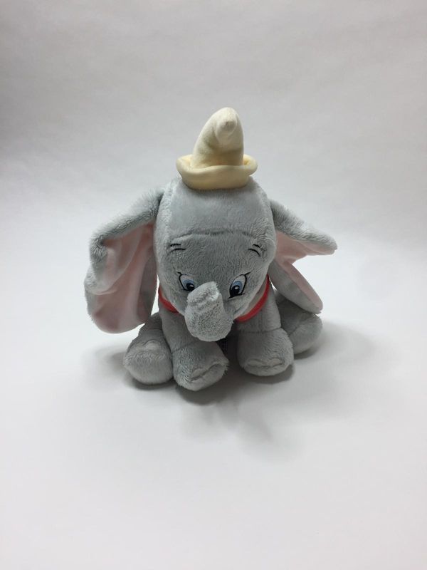 Disney Dumbo sitzend 28 cm Sammlerstück Disney Dumbo sitzend 28 cm Sammlerstück