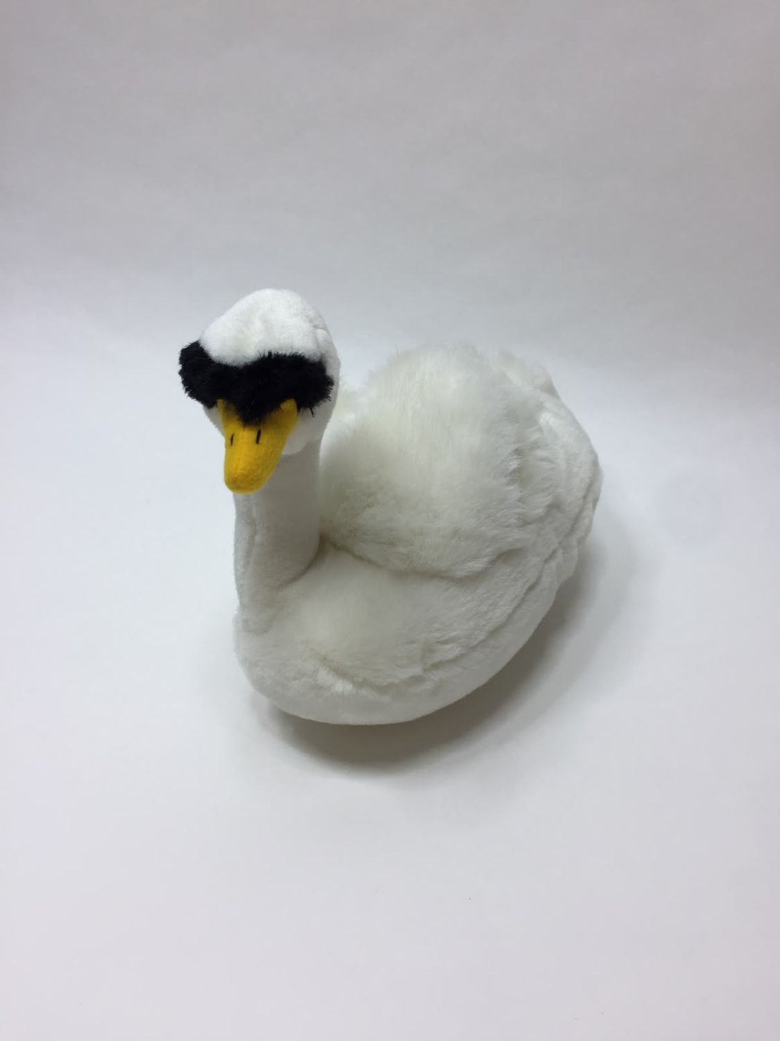 Schwan Knuffel liegend 30 cm sehr selten