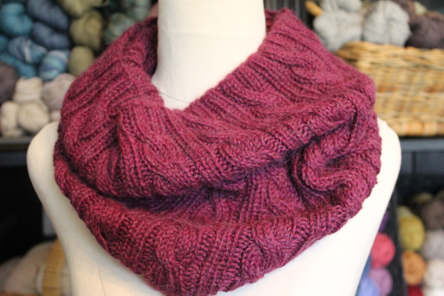 Twist &amp; Shout Cowl