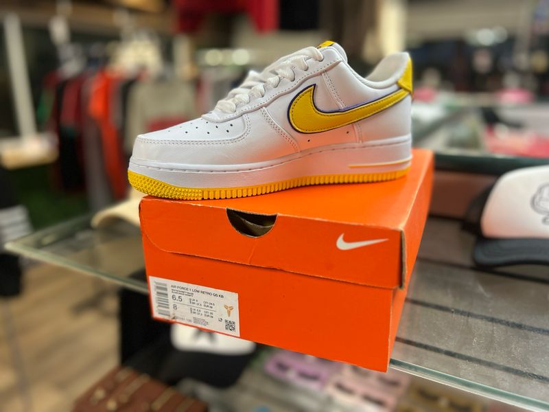 Kobe AF1 - Nike Air Force 1 Low Retro QS Kobe Bryant