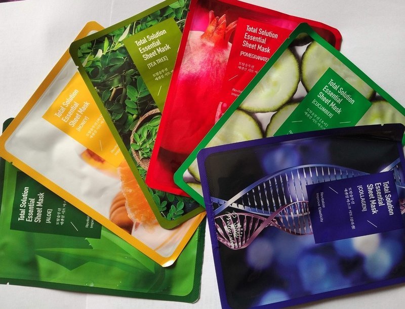 PRETTY SKIN TOTAL SOLUTION ESSENTIAL SHEET FACE MASKS